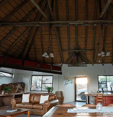 Villa 2 Interior